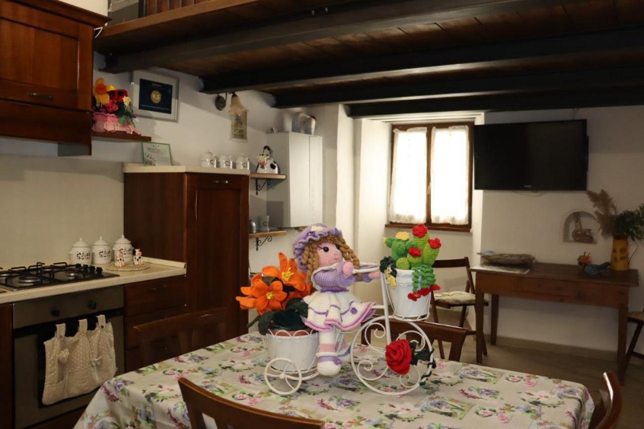 Twins' Historical Apartment Trevi Esterno foto