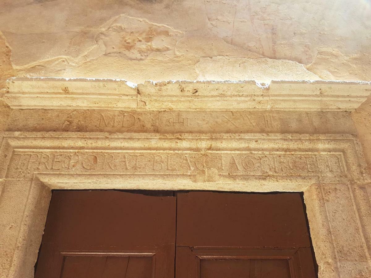 Twins' Historical Apartment Trevi Esterno foto